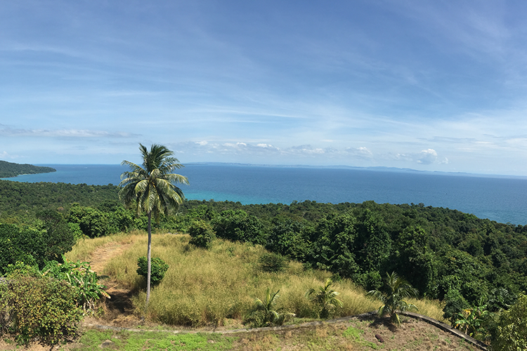 Koh Rong Samloem lighthouse